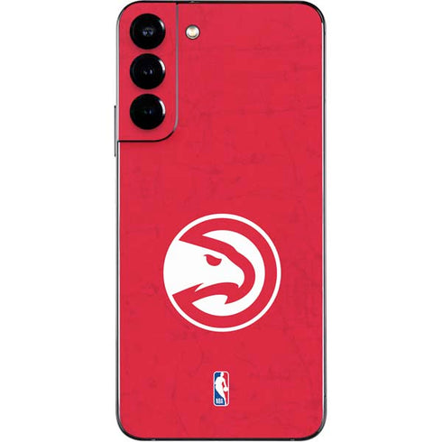 NBA Atlanta Hawks Distressed Galaxy S22 Plus Skin